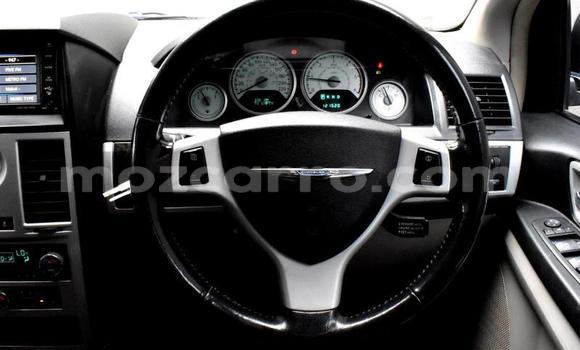 Tenga Tsaru Chrysler Voyager Zvimwe Mota in Mocambique in Nampula Tenga Tsaru Chrysler Voyager Zvimwe Mota in Mocambique in Nampula