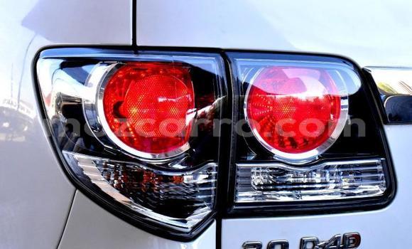 Tenga Tsaru Toyota Fortuner Zvimwe Mota in Mocambique in Nampula Tenga Tsaru Toyota Fortuner Zvimwe Mota in Mocambique in Nampula