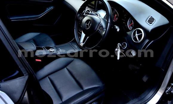 Tenga Tsaru Mercedes-Benz C-Classe Zvimwe Mota in Mocambique in Nampula Tenga Tsaru Mercedes-Benz C-Classe Zvimwe Mota in Mocambique in Nampula