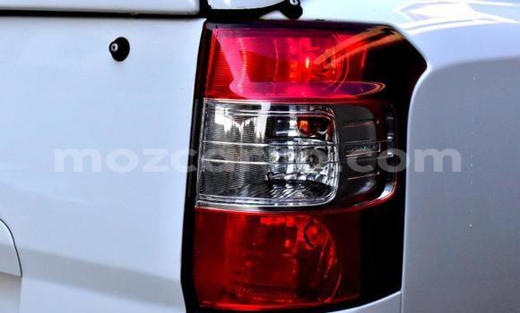 Tenga Tsaru Chevrolet Corsa Zvimwe Mota in Mocambique in Nampula Tenga Tsaru Chevrolet Corsa Zvimwe Mota in Mocambique in Nampula