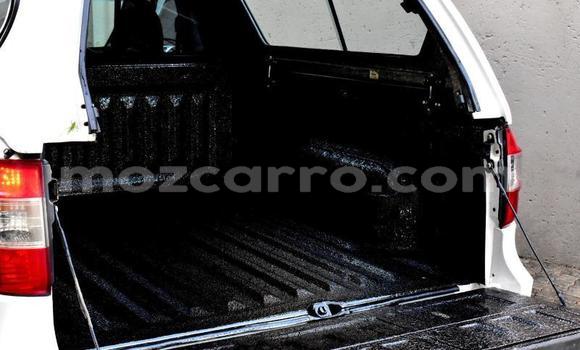 Tenga Tsaru Chevrolet Corsa Zvimwe Mota in Mocambique in Nampula Tenga Tsaru Chevrolet Corsa Zvimwe Mota in Mocambique in Nampula