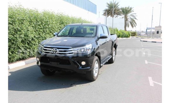 Comprar Importar Toyota Hilux Preto Carro em Import - Dubai em Cabo Delgado Comprar Importar Toyota Hilux Preto Carro em Import - Dubai em Cabo Delgado