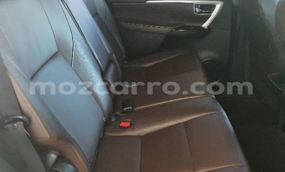 Buy Used Toyota Fortuner White Car in Maputo in Maputo Buy Used Toyota Fortuner White Car in Maputo in Maputo
