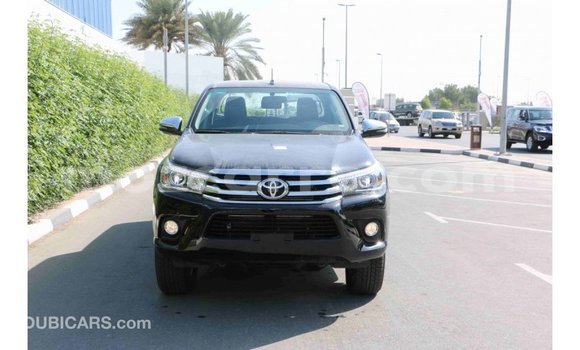Comprar Importar Toyota Hilux Preto Carro em Import - Dubai em Cabo Delgado Comprar Importar Toyota Hilux Preto Carro em Import - Dubai em Cabo Delgado