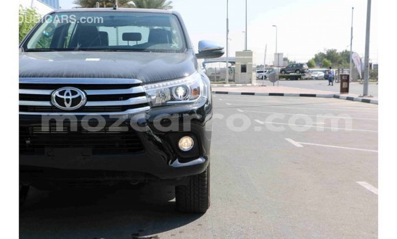 Comprar Importar Toyota Hilux Preto Carro em Import - Dubai em Cabo Delgado Comprar Importar Toyota Hilux Preto Carro em Import - Dubai em Cabo Delgado