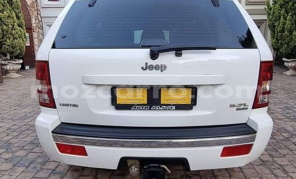 Buy Used Jeep Grand Cherokee White Car in Maputo in Maputo Buy Used Jeep Grand Cherokee White Car in Maputo in Maputo