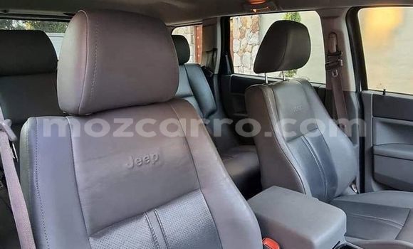 Buy Used Jeep Grand Cherokee White Car in Maputo in Maputo Buy Used Jeep Grand Cherokee White Car in Maputo in Maputo