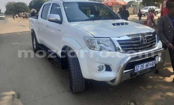 Tenga Tsaru Toyota Pickup Chena Mota in Maputo in Maputo Tenga Tsaru Toyota Pickup Chena Mota in Maputo in Maputo