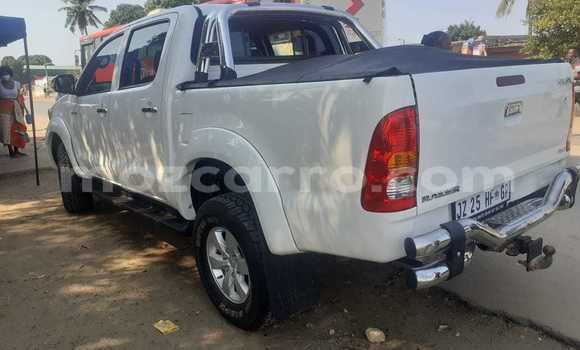 Tenga Tsaru Toyota Pickup Chena Mota in Maputo in Maputo Tenga Tsaru Toyota Pickup Chena Mota in Maputo in Maputo