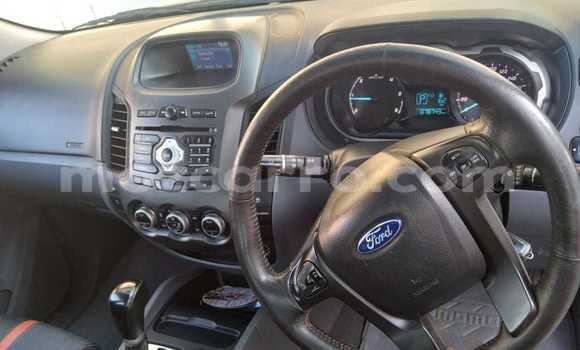 Nunua Ilio tumika Ford Ranger Nyeusi Gari ndani ya Mocambique nchini Nampula Nunua Ilio tumika Ford Ranger Nyeusi Gari ndani ya Mocambique nchini Nampula