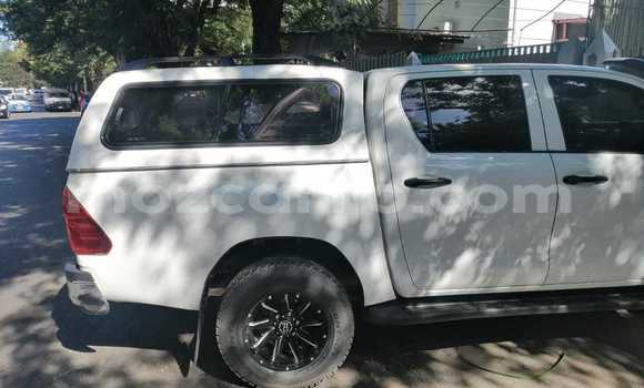 Tenga Tsaru Toyota Pickup Chena Mota in Mocambique in Nampula Tenga Tsaru Toyota Pickup Chena Mota in Mocambique in Nampula