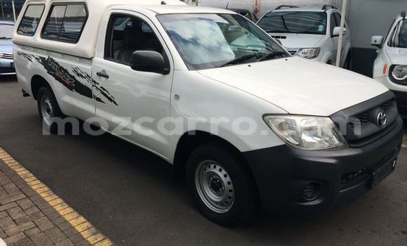 Comprar Usado Toyota Hilux Branco Carro em Maputo em Maputo Comprar Usado Toyota Hilux Branco Carro em Maputo em Maputo