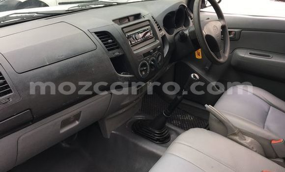Comprar Usado Toyota Hilux Branco Carro em Maputo em Maputo Comprar Usado Toyota Hilux Branco Carro em Maputo em Maputo