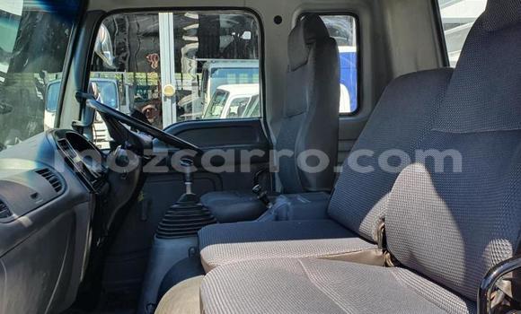 Comprar Usado Isuzu FTR 850 Branco Caminhão em Maputo em Maputo Comprar Usado Isuzu FTR 850 Branco Caminhão em Maputo em Maputo