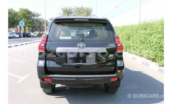 Comprar Importar Toyota Prado Branco Carro em Import - Dubai em Cabo Delgado Comprar Importar Toyota Prado Branco Carro em Import - Dubai em Cabo Delgado