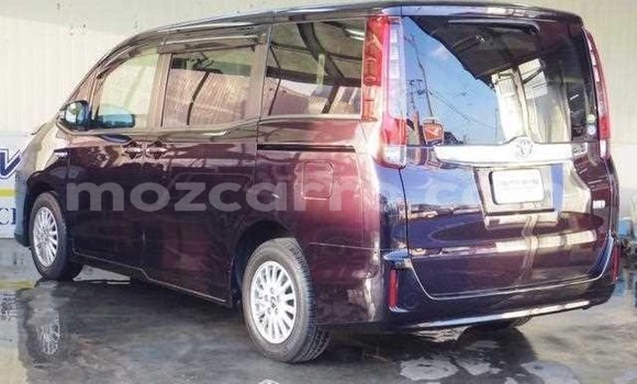 Buy Import Toyota Noah Other Car in Maputo in Maputo Buy Import Toyota Noah Other Car in Maputo in Maputo