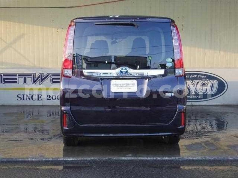 Big with watermark toyota noah maputo maputo 10624