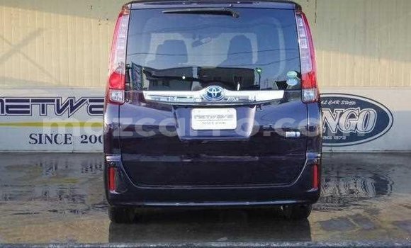 Buy Import Toyota Noah Other Car in Maputo in Maputo Buy Import Toyota Noah Other Car in Maputo in Maputo