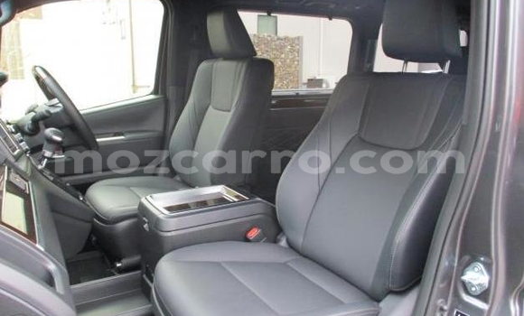 Nunua Imported Toyota Grand HiAce Nyingine Gari ndani ya Maputo nchini Maputo Nunua Imported Toyota Grand HiAce Nyingine Gari ndani ya Maputo nchini Maputo