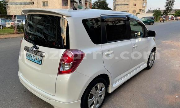 Comprar Novo Toyota Ractis Branco Carro em Maputo em Maputo Comprar Novo Toyota Ractis Branco Carro em Maputo em Maputo