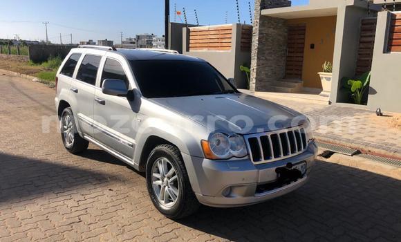 Comprar Usado Jeep Grand Cherokee Prata Carro em Maputo em Maputo Comprar Usado Jeep Grand Cherokee Prata Carro em Maputo em Maputo