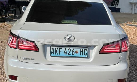 Comprar Usado Lexus IS Branco Carro em Maputo em Maputo Comprar Usado Lexus IS Branco Carro em Maputo em Maputo