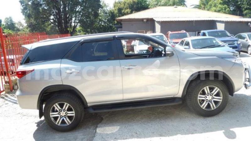 Big with watermark toyota fortuner maputo maputo 10641