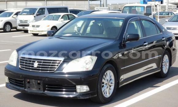 Tenga Imported Toyota Crown Zvimwe Mota in Maputo in Maputo Tenga Imported Toyota Crown Zvimwe Mota in Maputo in Maputo