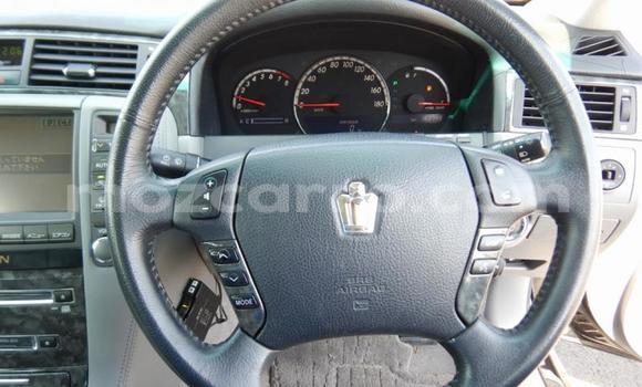 Tenga Imported Toyota Crown Zvimwe Mota in Maputo in Maputo Tenga Imported Toyota Crown Zvimwe Mota in Maputo in Maputo