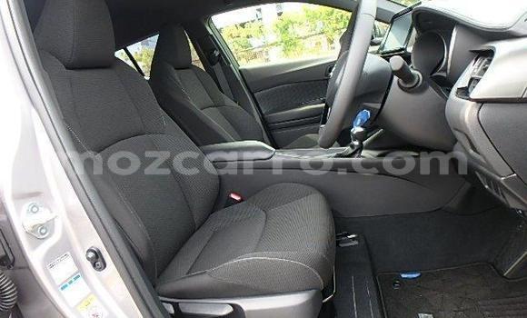 Tenga Imported Toyota C-HR Zvimwe Mota in Maputo in Maputo Tenga Imported Toyota C-HR Zvimwe Mota in Maputo in Maputo