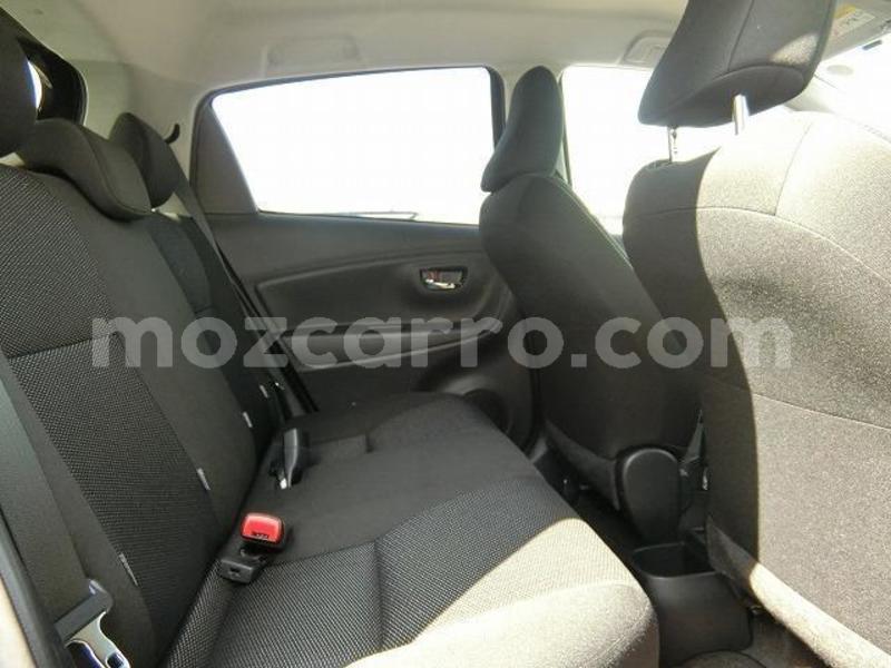 Big with watermark toyota vitz maputo maputo 10666