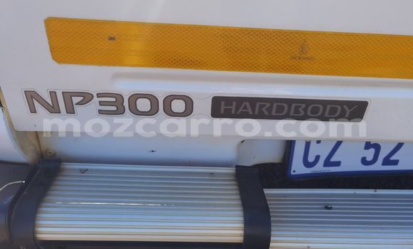 Buy Used Nissan NP 300 White Car in Chemba in Sofala Buy Used Nissan NP 300 White Car in Chemba in Sofala