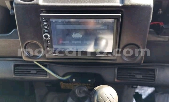 Buy Used Land Rover Defender Black Car in Boane in Maputo Buy Used Land Rover Defender Black Car in Boane in Maputo