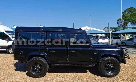 Buy Used Land Rover Defender Black Car in Boane in Maputo Buy Used Land Rover Defender Black Car in Boane in Maputo