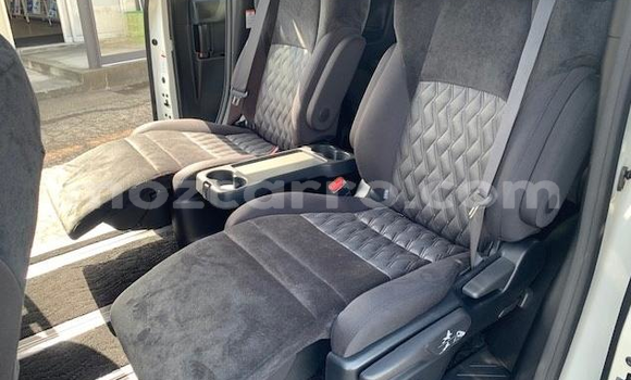 Buy Import Toyota Alphard Other Car in Maputo in Maputo Buy Import Toyota Alphard Other Car in Maputo in Maputo