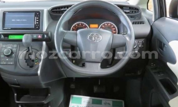 Buy Import Toyota Wish Other Car in Maputo in Maputo Buy Import Toyota Wish Other Car in Maputo in Maputo