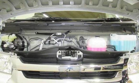 Nunua Imported Toyota Hiace Nyingine Gari ndani ya Maputo nchini Maputo Nunua Imported Toyota Hiace Nyingine Gari ndani ya Maputo nchini Maputo