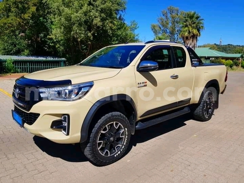 Big with watermark toyota hilux manica catandica 10681