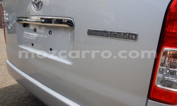 Buy Import Toyota Hiace Other Car in Maputo in Maputo Buy Import Toyota Hiace Other Car in Maputo in Maputo