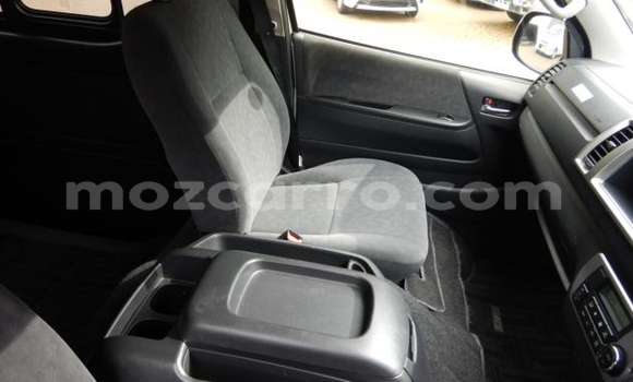 Buy Import Toyota Hiace Other Car in Maputo in Maputo Buy Import Toyota Hiace Other Car in Maputo in Maputo