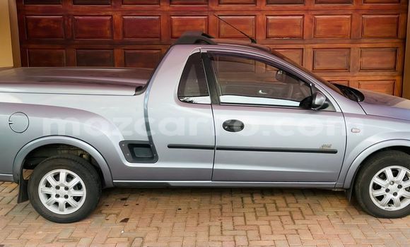 Tenga Tsaru Chevrolet Corsa Sirivha Mota in Boane in Maputo Tenga Tsaru Chevrolet Corsa Sirivha Mota in Boane in Maputo