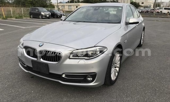 Tenga Imported BMW 5-Series Zvimwe Mota in Maputo in Maputo