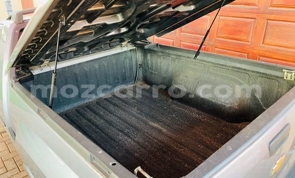 Tenga Tsaru Chevlolet Spin Sirivha Mota in Caia in Sofala Tenga Tsaru Chevlolet Spin Sirivha Mota in Caia in Sofala