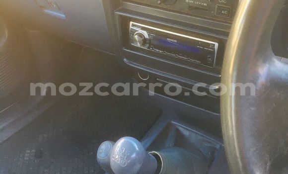 Tenga Tsaru Toyota Hilux Nhema Mota in Mabalane in Gaza Tenga Tsaru Toyota Hilux Nhema Mota in Mabalane in Gaza