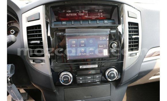 Comprar Importar Mitsubishi Pajero Preto Carro em Import - Dubai em Cabo Delgado Comprar Importar Mitsubishi Pajero Preto Carro em Import - Dubai em Cabo Delgado