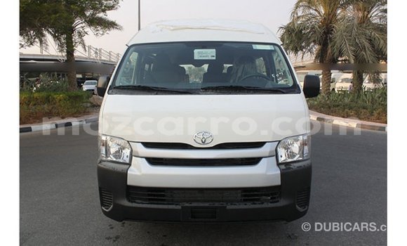 Comprar Importar Toyota Hiace Branco Carro em Import - Dubai em Cabo Delgado Comprar Importar Toyota Hiace Branco Carro em Import - Dubai em Cabo Delgado