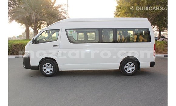 Comprar Importar Toyota Hiace Branco Carro em Import - Dubai em Cabo Delgado Comprar Importar Toyota Hiace Branco Carro em Import - Dubai em Cabo Delgado