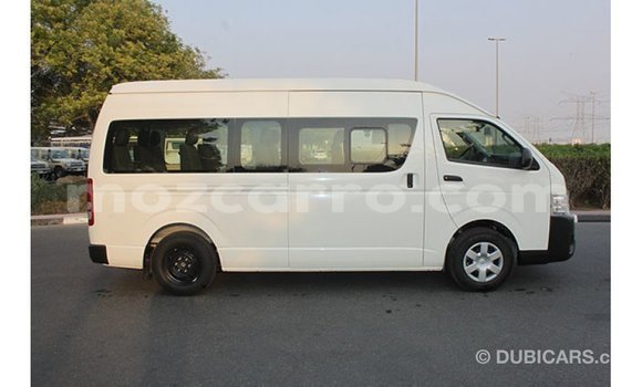 Comprar Importar Toyota Hiace Branco Carro em Import - Dubai em Cabo Delgado Comprar Importar Toyota Hiace Branco Carro em Import - Dubai em Cabo Delgado