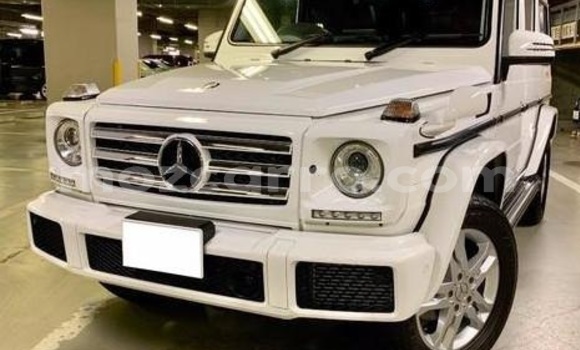 Nunua Imported Mercedes‒Benz G-klasse AMG Nyeupe Gari ndani ya Maputo nchini Maputo