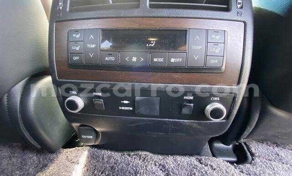 Comprar Importar Toyota Land Cruiser Branco Carro em Maputo em Maputo Comprar Importar Toyota Land Cruiser Branco Carro em Maputo em Maputo